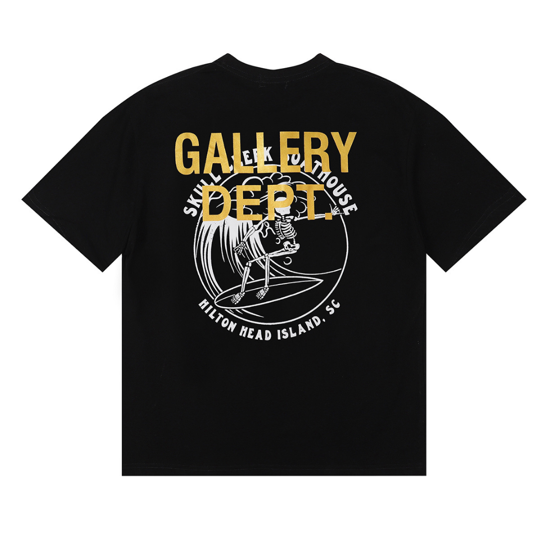 Studio Graphic Tee
